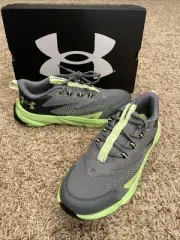 New! Under Armour Scramjet 6 Running Shoes #3027691-100 Gray/Black Womens Sz 8.5