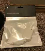 Apple Mini-VGA Plug Video Adapter. New in packaging.