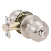 Lockwood Symmetry Manor Key Entrance Knobset
