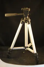 STUDIOHUT Way Pan Head Mobile Tripod 3 FEET