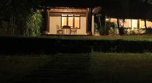 羅密歐海濱洋房酒店Romeo Beachfront Bungalow Bali