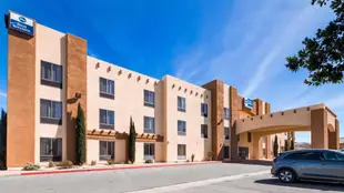 SureStay Plus Hotel by Best Western Yucca Valley Joshua Tree