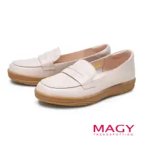 在飛比找momo購物網優惠-【MAGY】牛皮縫線厚底樂福鞋(裸色)