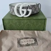 Gucci GG Supreme Canvas Belt with White Enamel Buckle – Size 85/34