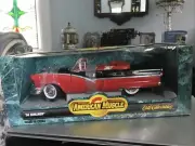 NIB 1998 1956 FORD SUNLINER RED BLACK 1/18 DIECAST AMERICAN MUSCLE ERTL #7258