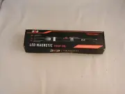 LED MAGNETIC PICKUP TOOL "NEW" BY BIIB - 8 BATTERIES INCLUDED