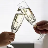 在飛比找ETMall東森購物網優惠-日本進口KAGAMI水晶玻璃香檳杯手工日式高顏值結婚禮物葡萄
