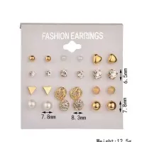在飛比找蝦皮購物優惠-cat stud earrings for women cr