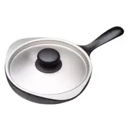 Sori Yanagi - Simple design Nanbu ironware mini pan 16cm that can be served on