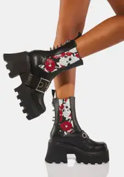 [Lamoda] Timeless Platform Ankle Boots