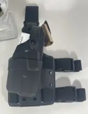Safariland Drop Leg Holster 7005 Glock 19/23 w/Streamlight TLR7 Surefire XC1 XC2