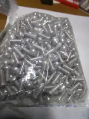 #10-32 x 1/2" Slotted Drive Round Head Aluminum Machine Screw QTY 400