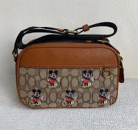 在飛比找Yahoo!奇摩拍賣優惠-空姐Outlet代購 美國正品 Coach CL960 迪士