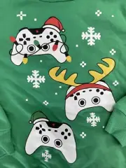 WellWorn Boy's XS Sweatshirt Remote Controls Santa Hat Reindeer X-Small