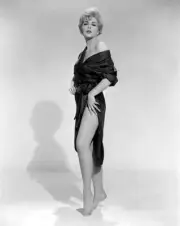 Stella Stevens - Star Pin Up Poster