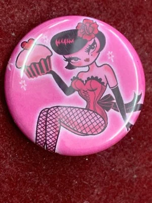 Fluff Designer Tattoo Badge Pink Cup Cake Pin Up Girl