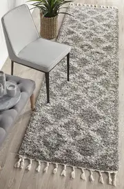 Saffron Grey 33 Runner Rug - Perfect Fit for Narrow Spaces