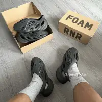 在飛比找蝦皮購物優惠-Adidas Yeezy Foam Runner “Onyx