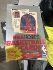 1989-90 NBA Hoops. Box Of 36-pks. Bball Cards. Michael Jordan, Larry Bird. (AT).