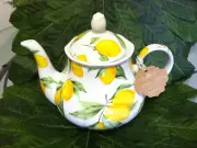 NWT Kent Pottery Ashley Grace Lemon Chintz 37 oz Teapot White with Lemons Leaves