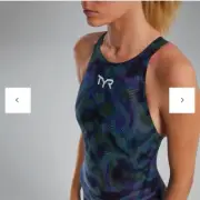 NEW - TYR Women's closed Back Avictor 2.0 Tech Suit / racing bathers Size 26