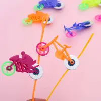 在飛比找蝦皮購物優惠-地攤手拉摩托車拉尺自行車小玩具可裝扭蛋蛋殼拉尺摩托車廣場熱賣