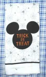NWT Disney Kitchen Towels 2 Pack Mickey Mouse Halloween Spider Webs NEW