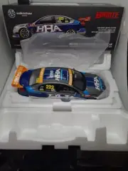 Biante 1:18 Holden VF Commodore Walkinshaw Racing 2014 Bathurst 3rd Percat Gavin