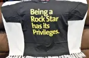 HARD ROCK CAFE BEING A ROCK STAR HAS ITS PRIVILEGES MENS X-LARGE BLACK T-SHIRT