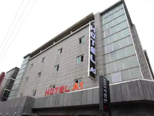 水原A1飯店Hotel A1 Suwon