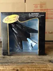 NIGHTHAWK F 117 MAISTO SPECIAL EDITION DIECAST