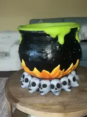 Halloween 17” Cauldron Candy Bowl w/ Light and Sound Hyde & EEK! LARGE NEW