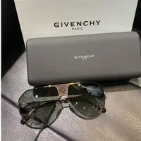 在飛比找蝦皮購物優惠-*漢森精品服飾* GIVENCHY LOGO 漸層 中性 墨