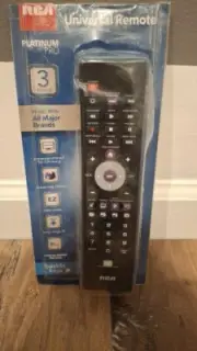 Genuine OEM RCA RCR003RWDE Remote Control - NEW but opened