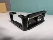 [Leofoto USA] Leofoto LPO-OM-1 L Plate for Olympus OM System OM-1 | Arca