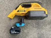 Makita 18v battery adapter to Dewalt xrp tools for old ni-cad post style battery