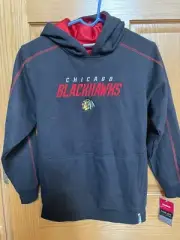 Chicago Blackhawks Reebok Faceoff Hoodie Boys M 10-12 NWT