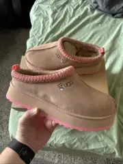10W Ugg Tazz Love ‘25 Platform Slippers Limited Edition - SHIPS TODAY