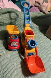 V-tech Pop N Go Learning Truck Set