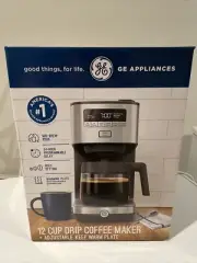 GE Coffee Maker 12 Cup Drip adjustable, keep warm plate. NEW