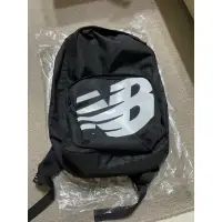 在飛比找蝦皮購物優惠-new balance logo backpack NB 後