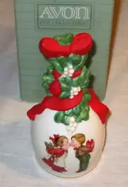 VTG.AVON 1989 PORCELAIN CHRISTMAS BELL UNDER THE MISTLETOE