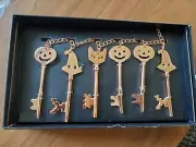 NWOT Moonlight Manor Metal House 4" Copper KEYS on a CHAIN Halloween Decor