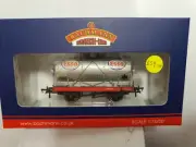 Bachmann 37-684 14Ton Tank Wagon Esso BNIB