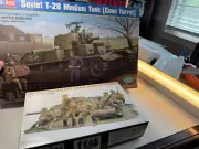 1/35 HOBBY BOSS - Soviet T-28 Medium Tank & DRAGON TANK RIDERS KITS-NEW WM191