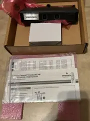 Emerson Avocent SV220 2 Port DVI-I KVM Switch With Power Supply NEW in Box