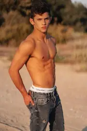 [K286] Handsome Man Cute Model Showing Off Body Male Physique Photography