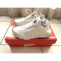 在飛比找蝦皮購物優惠-NiKe Air Huarache RunUltra 白武士