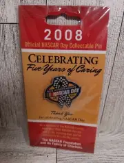 2008 Official Nascar Day Collectable Hat Pin pinback collectable Souvenir Promo