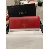 在飛比找蝦皮購物優惠-全新正品Prada防刮牛皮長夾